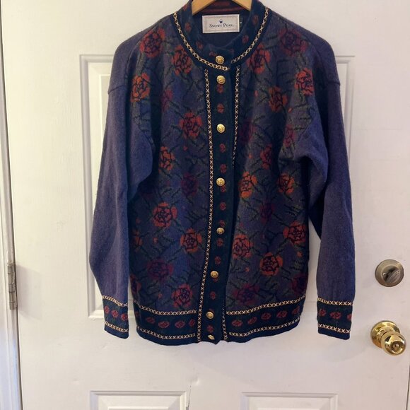 Snowy Peak Woman's 100% Merino Lambswool Fair Isle Sweater Sz Sm - Picture 2 of 12